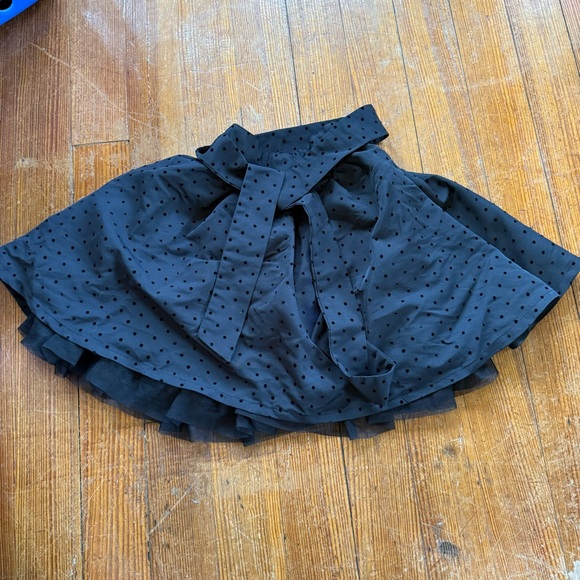 The Children's Place Black Polka Dot Tulle Skirt- great for holidays EUC 4T - Picture 1 of 3